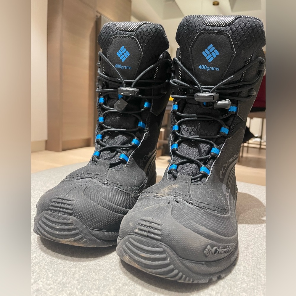 Columbia snow boots
